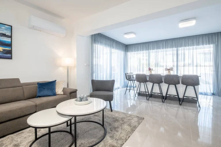 5 Bedroom House for Sale in Livadia Larnakas, Larnaca District