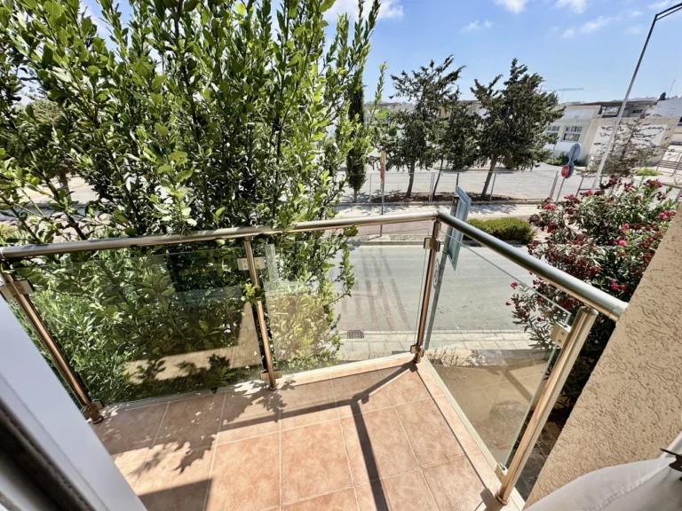 3 Bedroom House for Sale in Tombs Of the Kings, Paphos District
