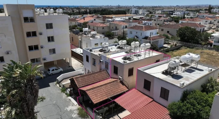 2 Bedroom House for Sale in Oroklini, Larnaca District