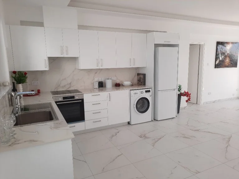 4 Bedroom Apartment for Sale in Larnaca – Chrysopolitissa