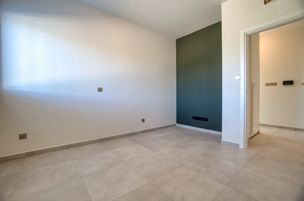3 Bedroom Apartment for Sale in Chlorakas, Paphos District