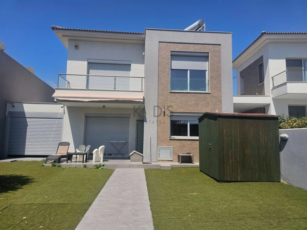 3 Bedroom House for Sale in Moni, Limassol District