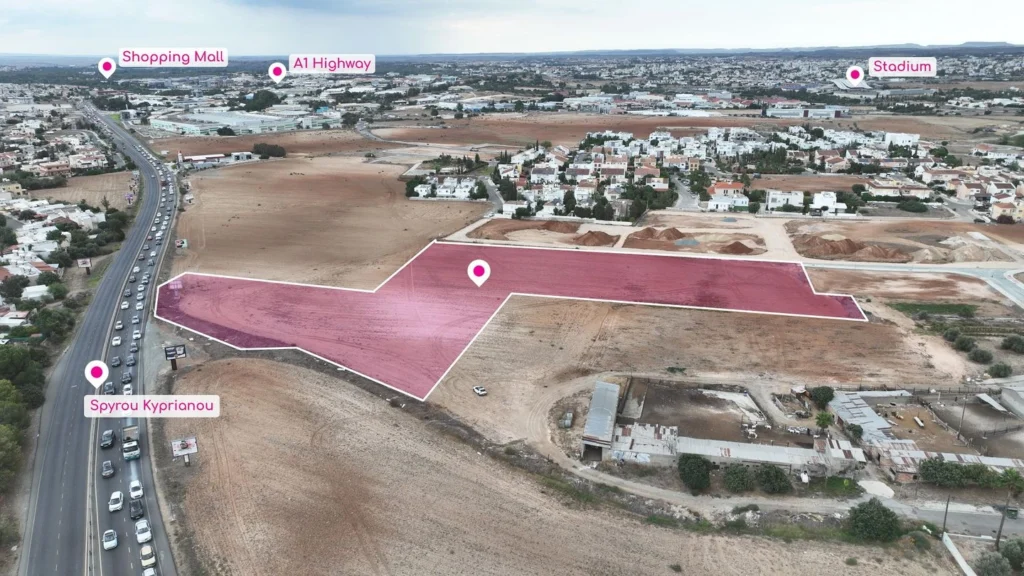 16,454m² Plot for Sale in Strovolos, Nicosia District