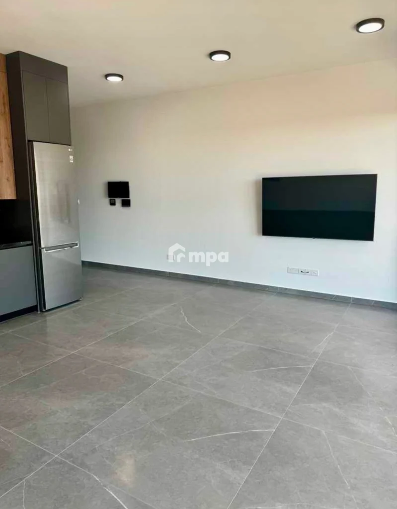 2 Bedroom Apartment for Rent in Lakatamia, Nicosia District