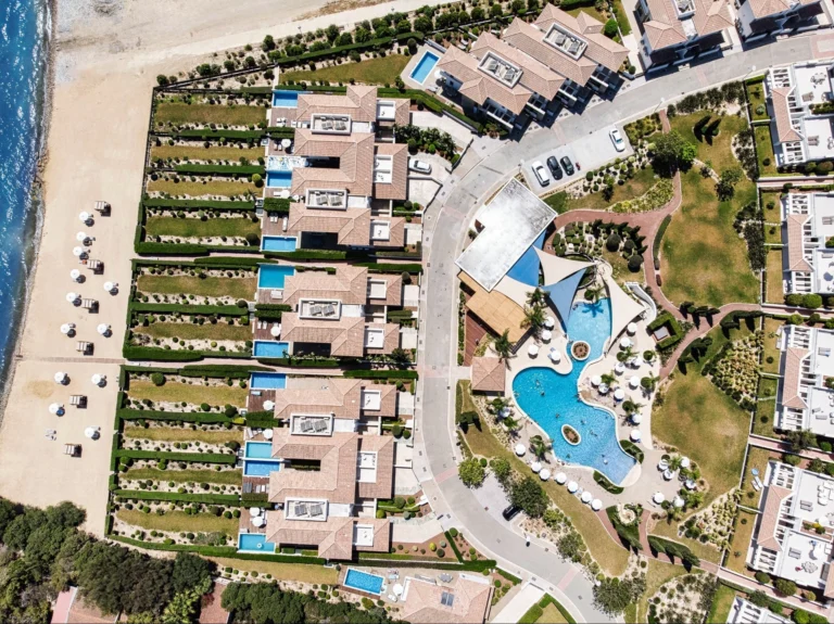 3 Bedroom House for Sale in Mazotos, Larnaca District