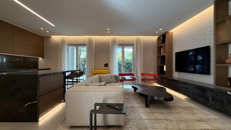 2 Bedroom Apartment for Sale in Amathounta, Pyrgos Sea Front, Limassol District