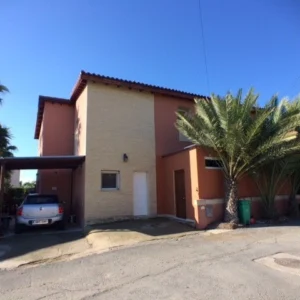 5 Bedroom House for Sale in Pyrgos Lemesou, Limassol District