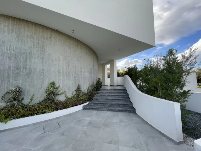 5 Bedroom House for Sale in Potamos Germasogeias, Limassol District