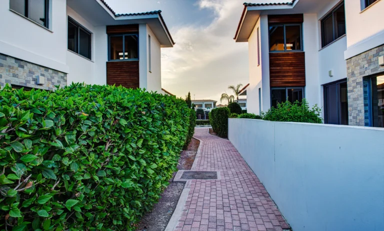 3 Bedroom House for Sale in Mazotos, Larnaca District