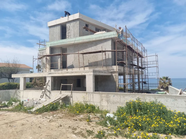 4 Bedroom House for Sale in Kissonerga, Paphos District