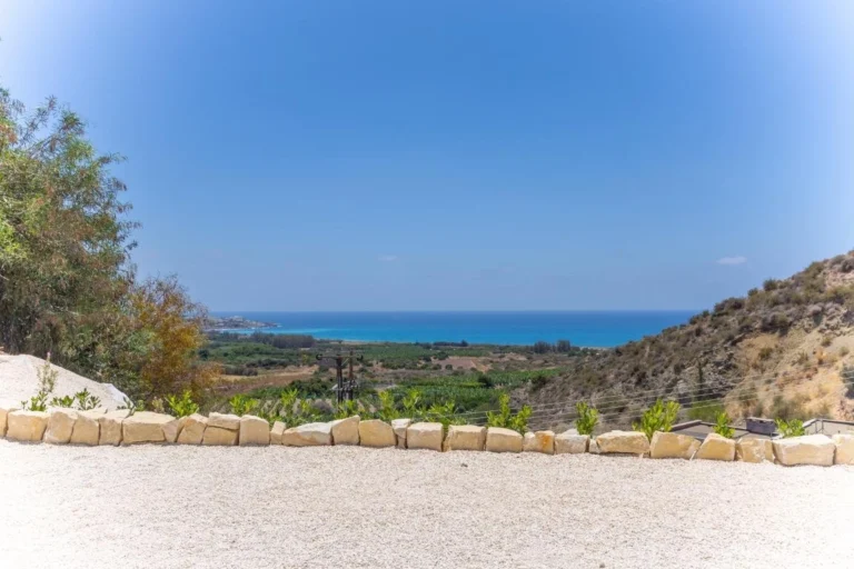 3 Bedroom House for Sale in Kissonerga, Paphos District