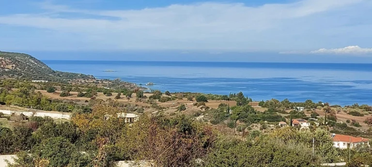 3 Bedroom House for Sale in Neo Chorio Pafou, Paphos District