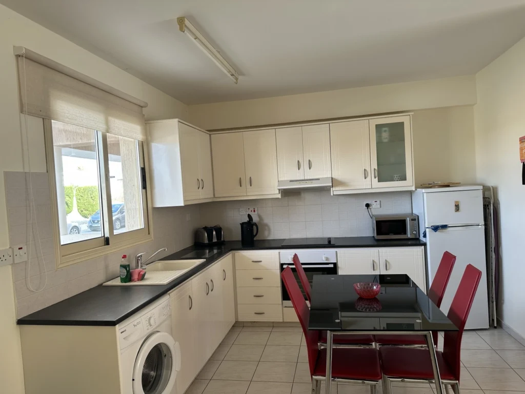 1 Bedroom Apartment for Sale in Tombs Of the Kings, Paphos District