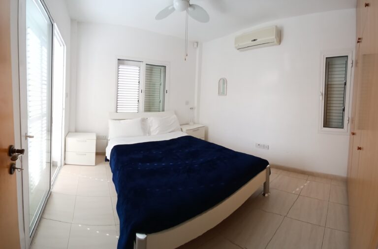 3 Bedroom House for Sale in Paphos – Universal