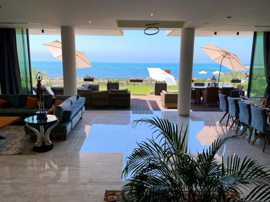 4 Bedroom House for Sale in Tombs Of the Kings, Paphos District