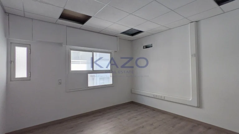 358m² Office for Sale in Agioi Omologites, Nicosia District