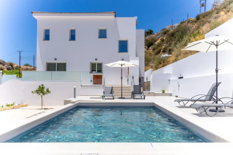 Average Price of a House in Paphos