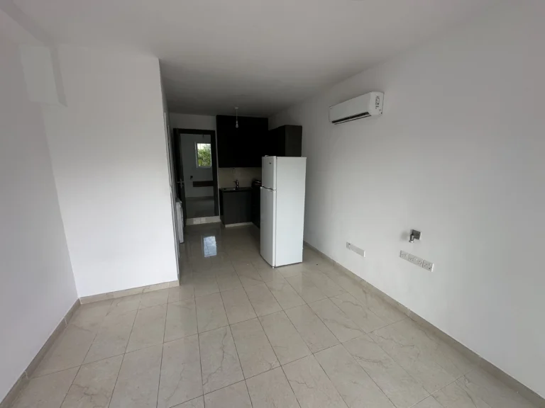 2 Bedroom Apartment for Sale in Tombs Of the Kings, Paphos District
