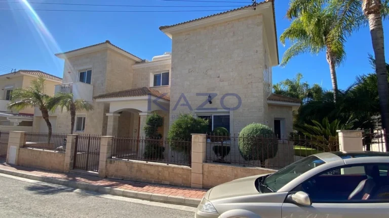 3 Bedroom House for Sale in Agios Tychonas, Limassol District