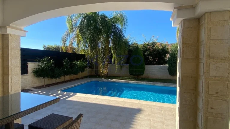 3 Bedroom House for Sale in Agios Tychonas, Limassol District