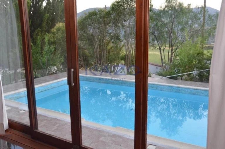 4 Bedroom House for Sale in Laneia, Limassol District