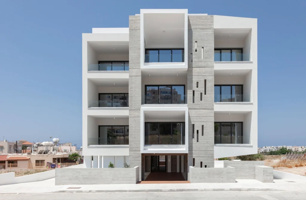 2 Bedroom Apartment for Sale in Tombs Of the Kings, Paphos District
