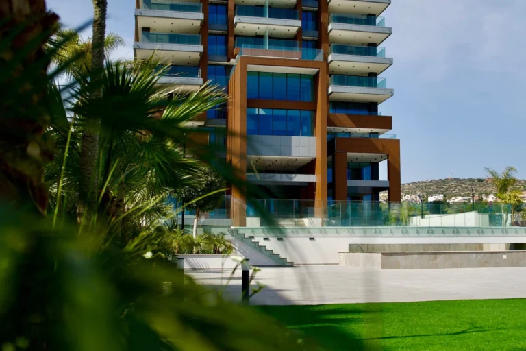 1 Bedroom Apartment for Sale in Agios Tychonas, Limassol District