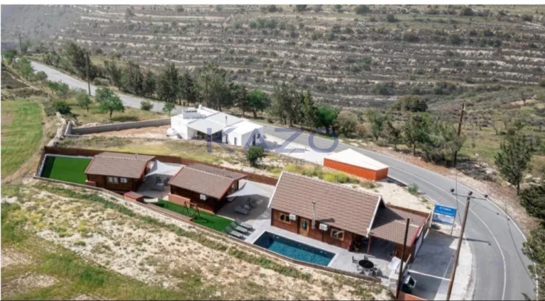 290m² Building for Sale in Lofou, Limassol District