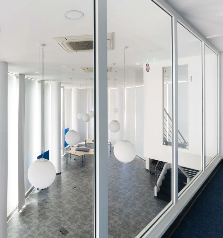 2922m² Office for Rent in Limassol District