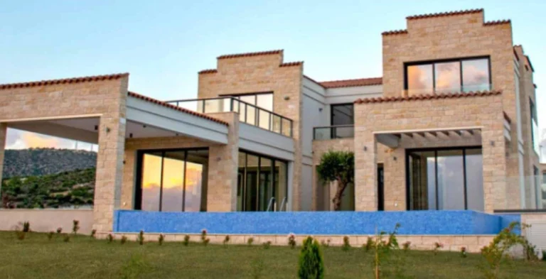6+ Bedroom House for Sale in Kouklia, Paphos District