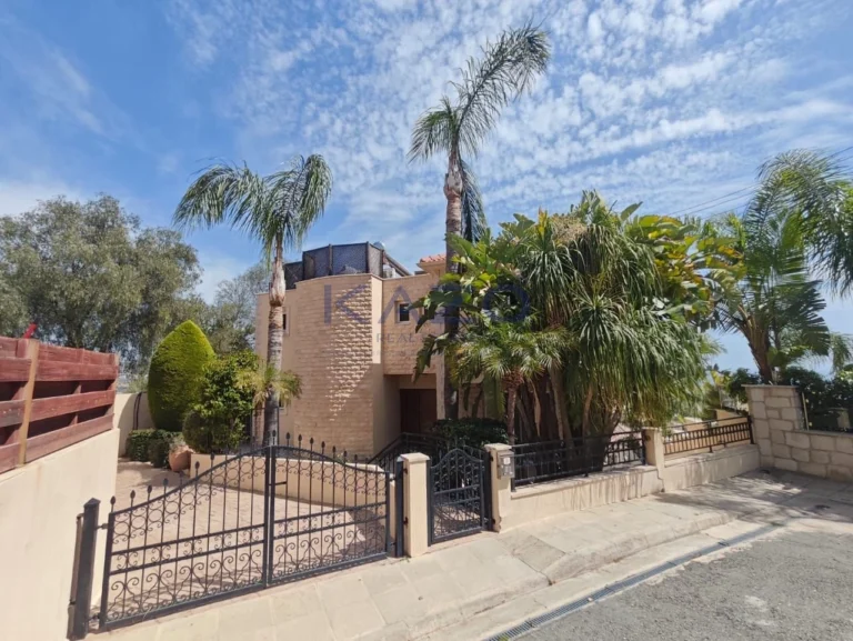 4 Bedroom House for Sale in Limassol District