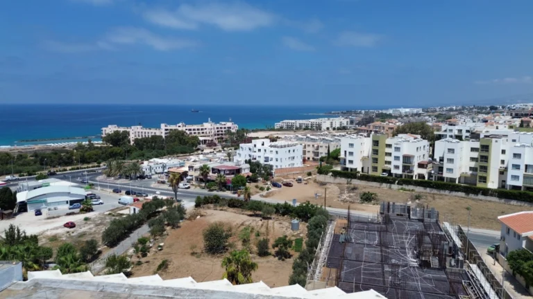 2 Bedroom Apartment for Sale in Tombs Of the Kings, Paphos District