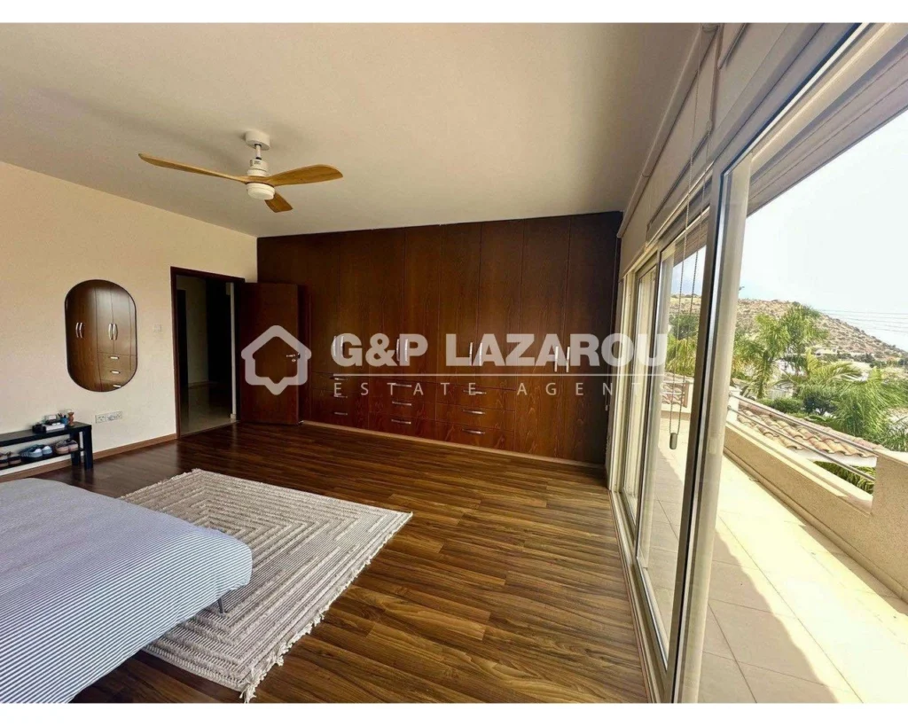 5 Bedroom House for Sale in Limassol – Agios Athanasios
