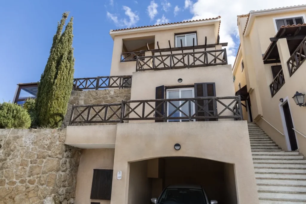 2 Bedroom House for Sale in Tsada, Paphos District