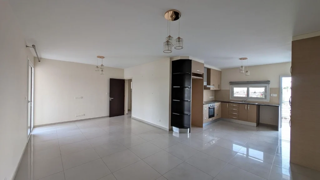 3 Bedroom Apartment for Sale in Kato Polemidia, Limassol District