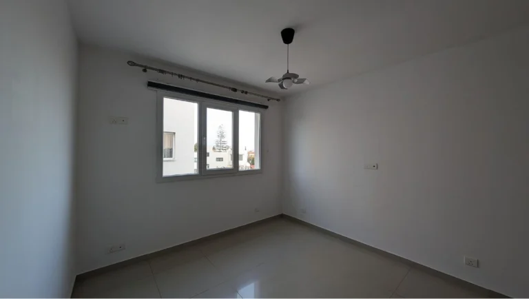 3 Bedroom Apartment for Sale in Kato Polemidia, Limassol District