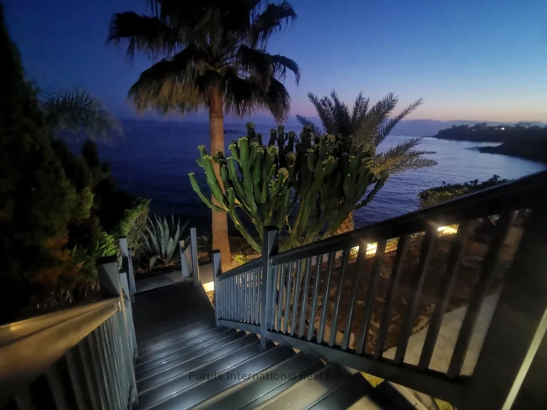 5 Bedroom House for Sale in Coral Bay, Paphos District