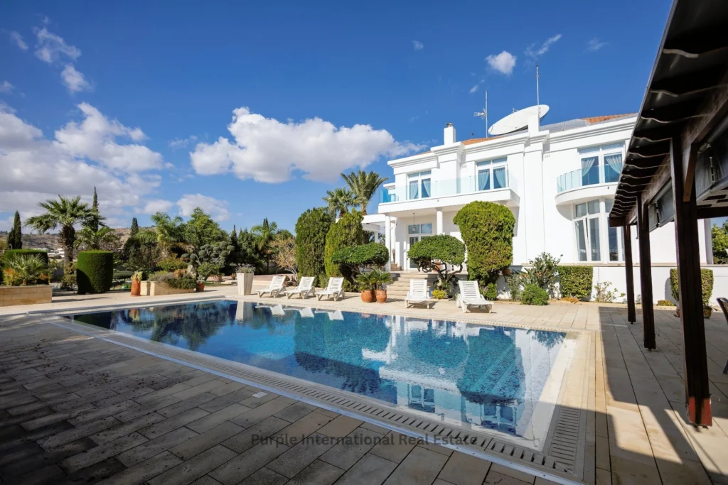 675m² House for Sale in Oroklini, Larnaca District