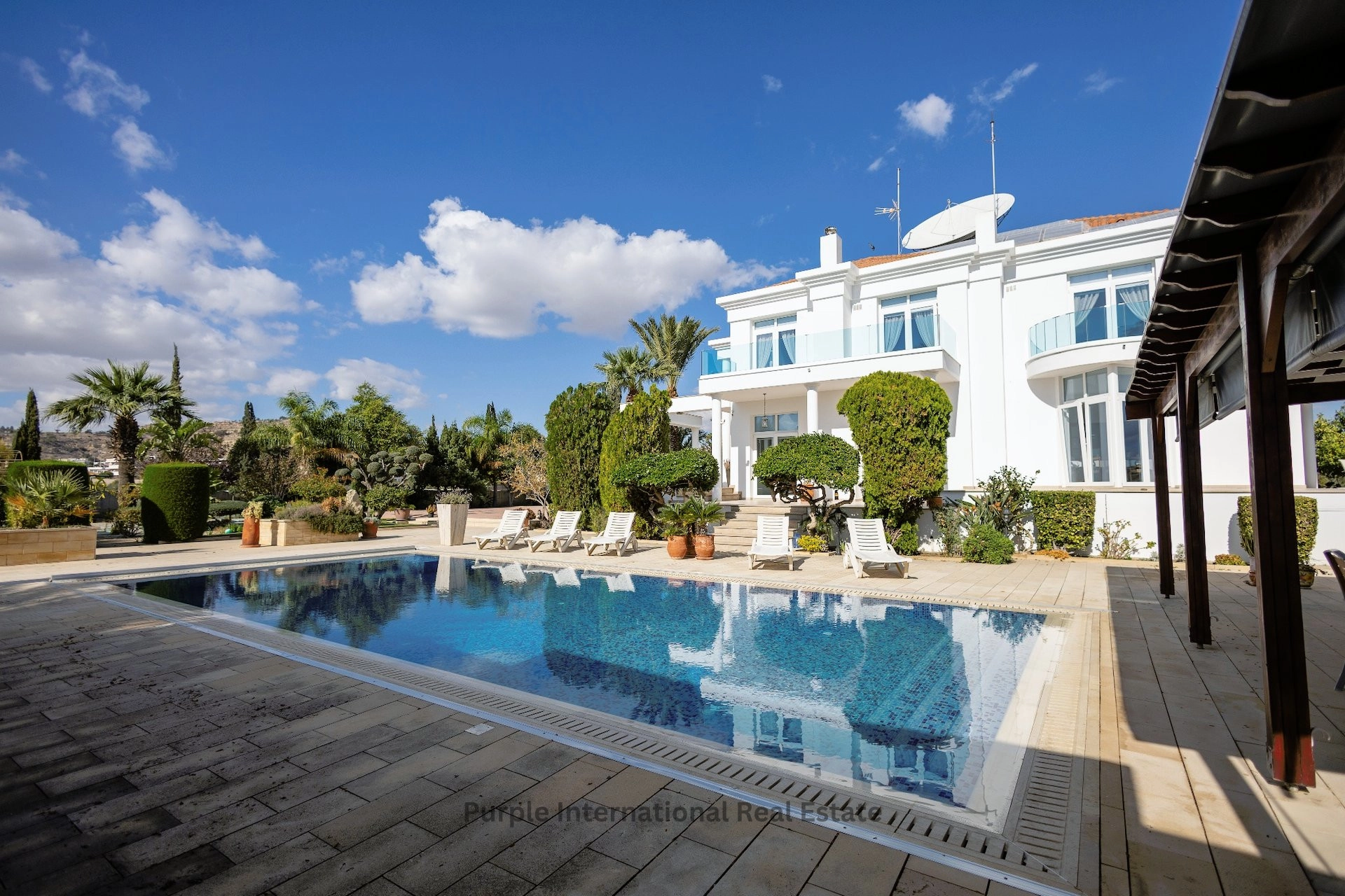 675m² House for Sale in Oroklini, Larnaca District