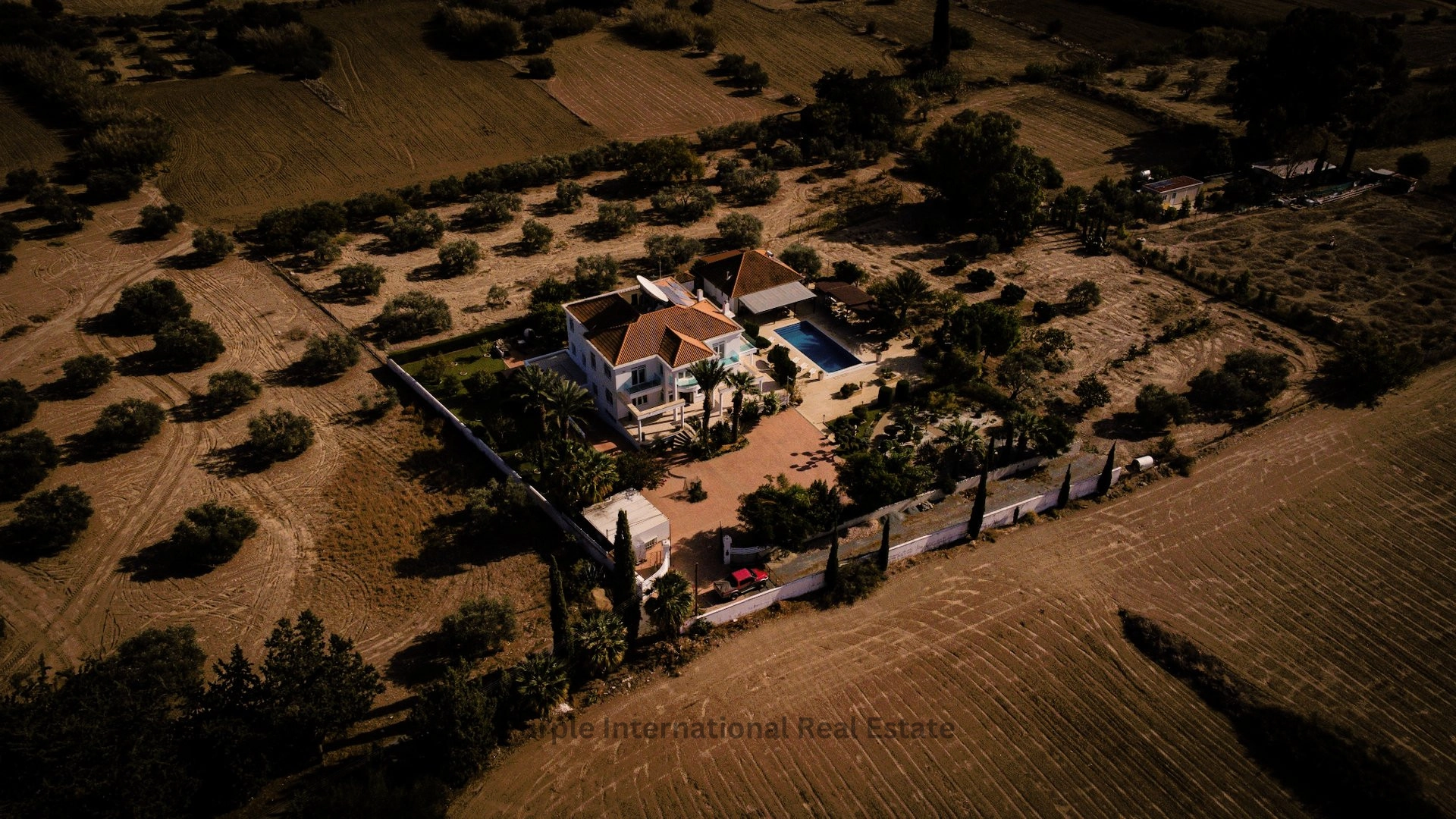 675m² House for Sale in Oroklini, Larnaca District
