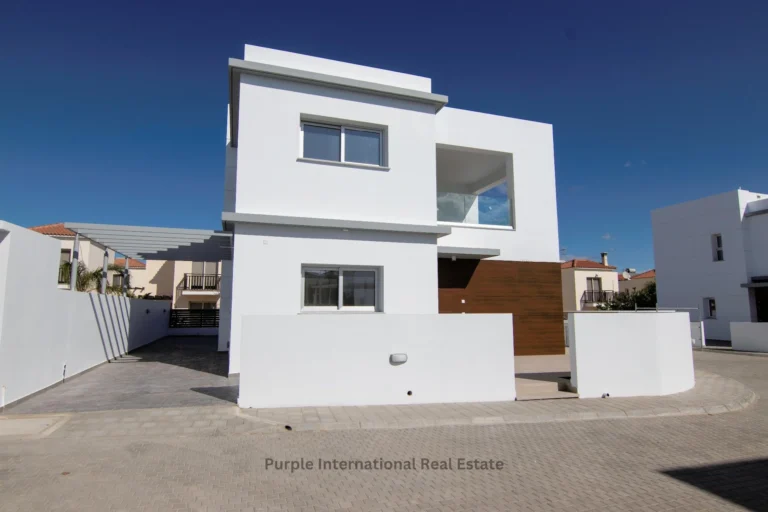 4 Bedroom House for Sale in Kapparis, Famagusta District