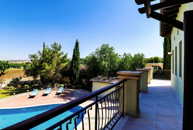 5 Bedroom House for Sale in Aphrodite Hills, Paphos District