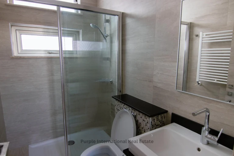 400m² House for Sale in Famagusta District