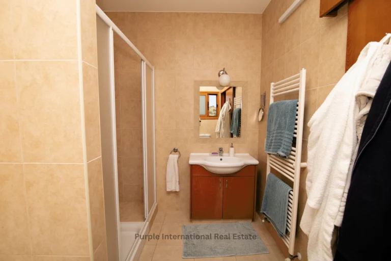 5 Bedroom House for Sale in Psematismenos, Larnaca District