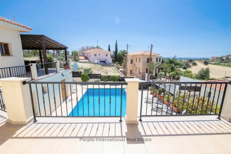 5 Bedroom House for Sale in Psematismenos, Larnaca District