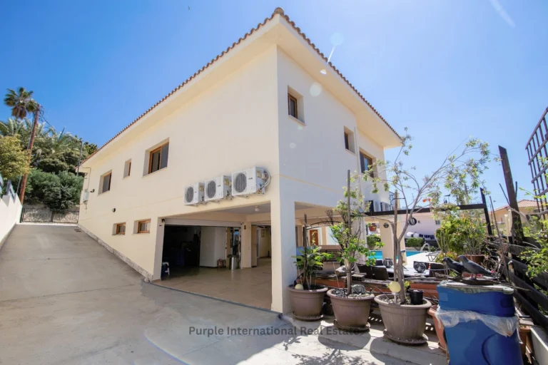 5 Bedroom House for Sale in Psematismenos, Larnaca District