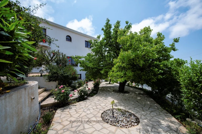 5 Bedroom House for Sale in Tala, Paphos District