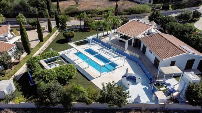 Cheap Houses and Villas for Sale Famagusta up to 900000 euro