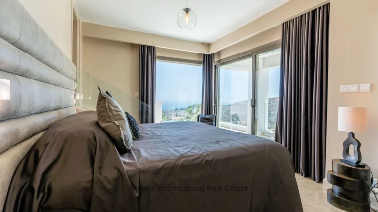 5 Bedroom House for Sale in Agios Tychonas, Limassol District