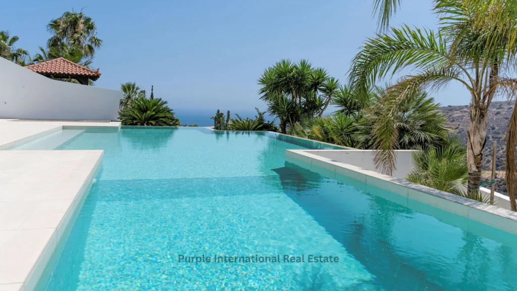 5 Bedroom House for Sale in Agios Tychonas, Limassol District